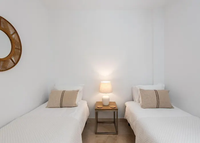 2-bedroom Sea View In Benahavis