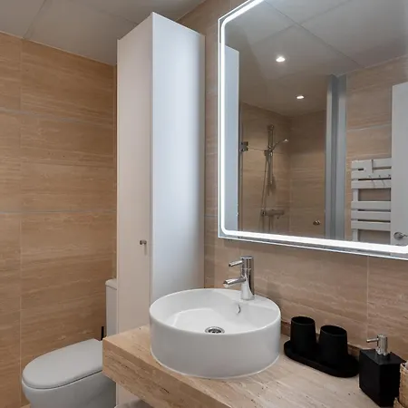 Apartment 2-bedroom Sea View In Benahavis Estepona