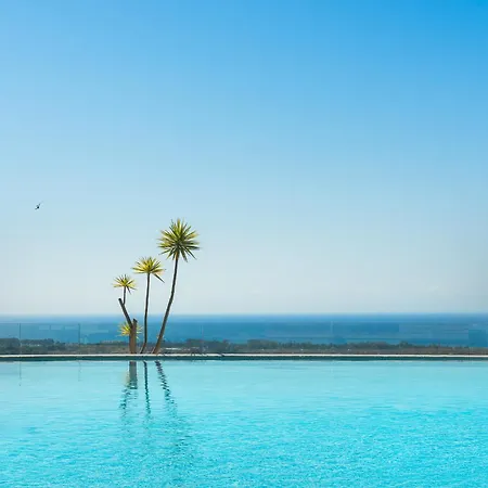 2-bedroom Sea View In Benahavis