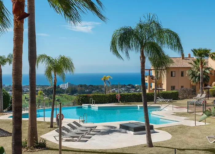 2-bedroom Sea View In Benahavis *